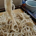 鯨荘 塩町館 - 極細  粗挽き蕎麦    瑞々しく  蕎麦の香り 豊かで
      きりりと冷えて  のど越し  すばらしい