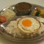NEUTRAL＋ - キーマカレー(カレーセット@1500 ケーキ・ドリンク付）