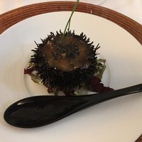 デュ・ヴァン・ハッシシ - イが海胆とホワイトアスパラガスムース