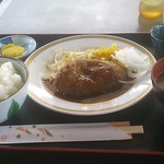 キッチン すずたとうげ - 日替り和風ランチ（和風ハンバーグ）@600