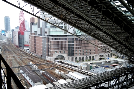 THE PLATINUM photo 5