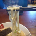 久留米ラーメン清陽軒 - 色白でべっぴんさんな麺