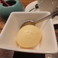 シャンパン食堂 - 50円　追加アイス
