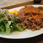 ベジカレー（ライスは雑穀米）