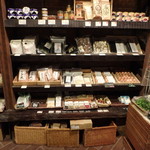 テルツィーナ - 隣