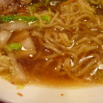 彩華ラーメン - 麺とスープ('10.9)