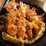 魚葉菜 - 天丼800円