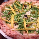 Pizza 4P's - Flower Pizza