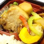 お惣菜のまつおか - 気まぐれ弁当(拡大)