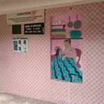 HOTNU BAKERY - お店にはかわいい壁画