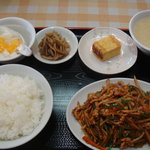 中国料理　得月楼 - 青椒肉絲定食