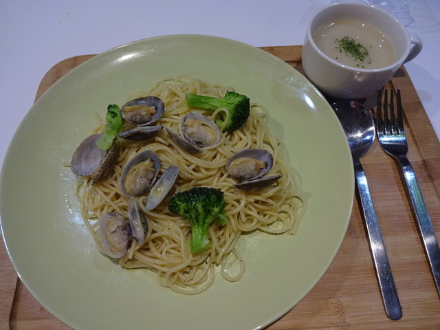 空飛ブ鯨堂（ソラトブクジラドウ） - 長町南（喫茶店）の写真