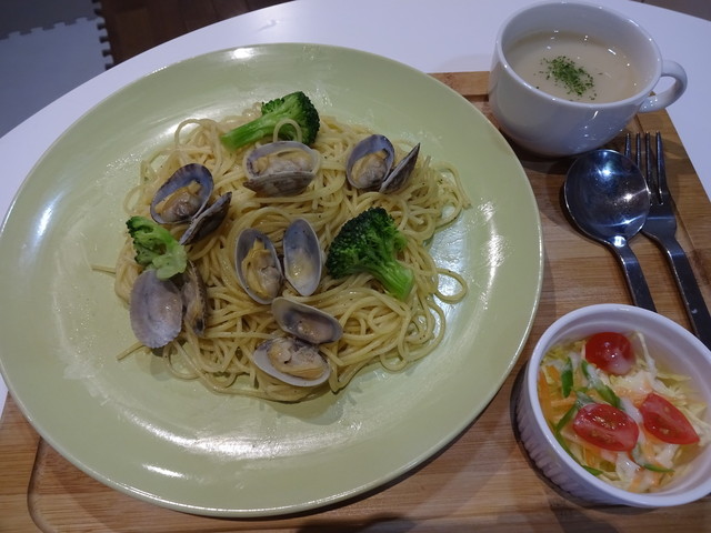 空飛ブ鯨堂（ソラトブクジラドウ） - 長町南（喫茶店）の写真