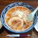 麺や 樽座 - えび味噌らーめん　750→500円　＋　ランチセット（ギョーザ・ライス）