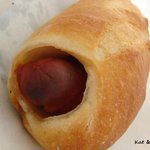 もみじベーカリー - weiner in french bread