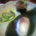 鯖寿司、お肉のお寿司、お漬物