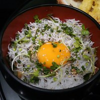 逸品料理屋 流石 - ランチ：静岡産しらす丼