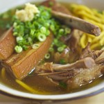 1050円『ソーキ・三枚肉そば』2016年6月吉日