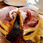 カフェ 坂の下 - 逆光側で失敗