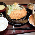 Kurashiki Tonkatsu Sakura Tei - ミルフィーユかつ定食