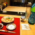 山桜 - 生湯葉 ＆ 雲丹には冷酒が美味しい