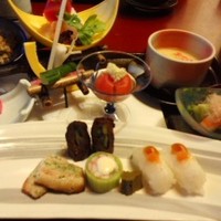 月亭 池袋店 - フグの握りほか