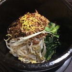 韓国厨房 尹家の食卓 - 石焼ビビンバ（小）