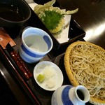 石臼びき手打そば　悠庵 - いい配膳