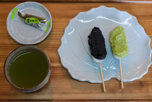 とよまだんご - 登米市その他（和菓子）の写真