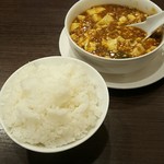 中華料理 チャイナ亭 - 四川麻婆豆腐？とライス