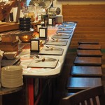 テンプラニージョ タパスアンドワイン - カウンター6席