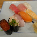 磯丸水産 - 寿司