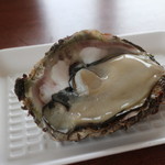 魚売り処　新鮮家 - 岩牡蠣