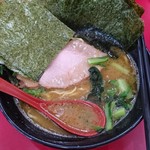 ラーメン 杉田家 - ラーメン並＋青菜・のり増し＋のり2枚サービス