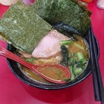 ラーメン 杉田家 - ラーメン並＋青菜・のり増し＋のり2枚サービス