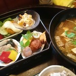 川善 - 皿がのりきれてません！