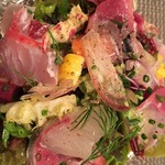 リコス・キッチン - 金目鯛とシマアジのカルパチョ、彩り野菜と・・