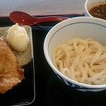 讃岐うどん 源八 - 辛味つけめん　と　イロイロ