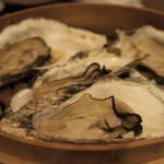 Ochadukeba Zuzu - 真牡蠣の蒸篭蒸し