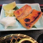 Kikunoya - メインは２、焼魚も