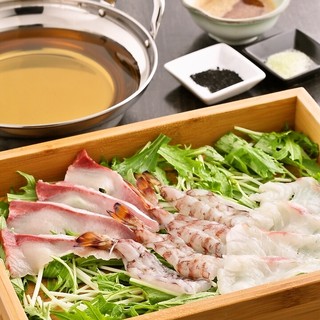 Recommended for cold nights! Our popular “Seafood Shabu Shabu”