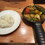 野菜を食べるカレーcamp ユニモール店 - 