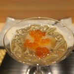 鮨 山浦 - 28年6月　秋田ジュンサイ、白海老、いくら酢の物