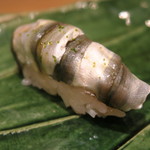 鮨 山浦 - 28年6月　シンコ　5枚付け