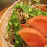 すてーき一郎 - オリーブオイルベースの爽やかドレッシングで・・・