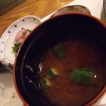 すてーき一郎 - 赤だし、オクラが入り・・