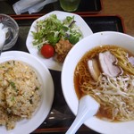 Chuukanomise Yanyan - ネギラーメンセット・炒飯大盛り870円＋100円