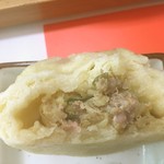 手作り小籠包専門店 包や - 肉まん断面