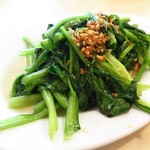 Cơm Gà Văn Xương - 青菜炒め