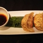 スーツァン・レストラン陳 - 